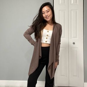 Meet your Posher, Alice